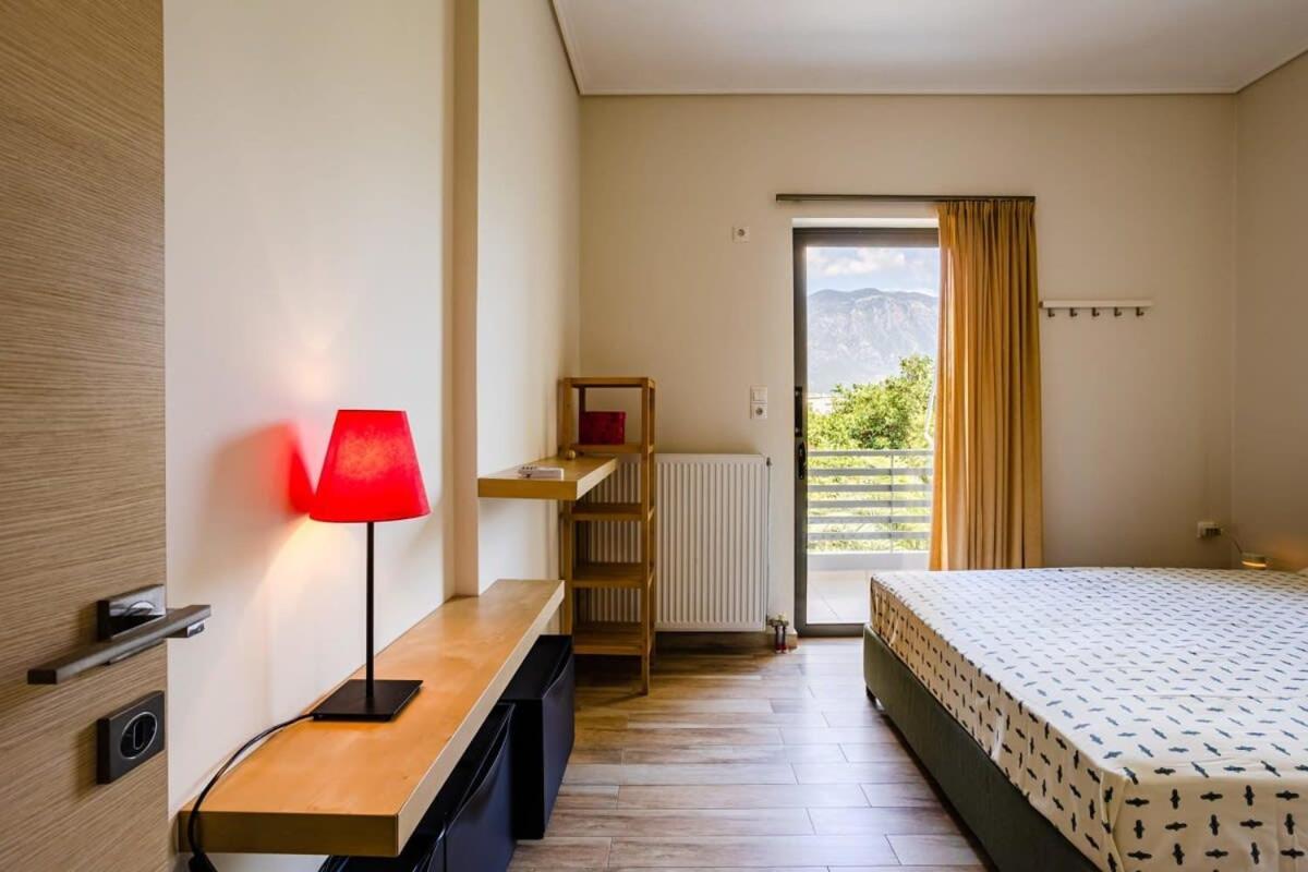 Kalamata'S Spacious Getaway-Taygetos Amazing View Exterior foto